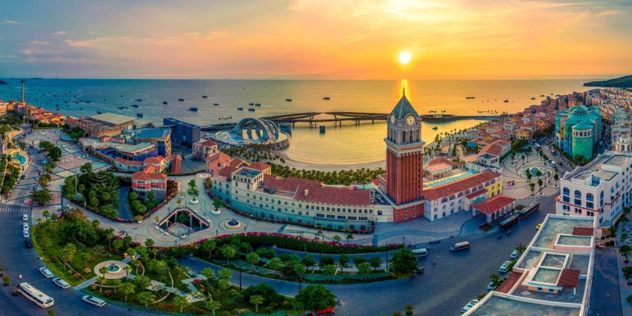 Calidum Phu Quoc Hotel ภายนอก รูปภาพ