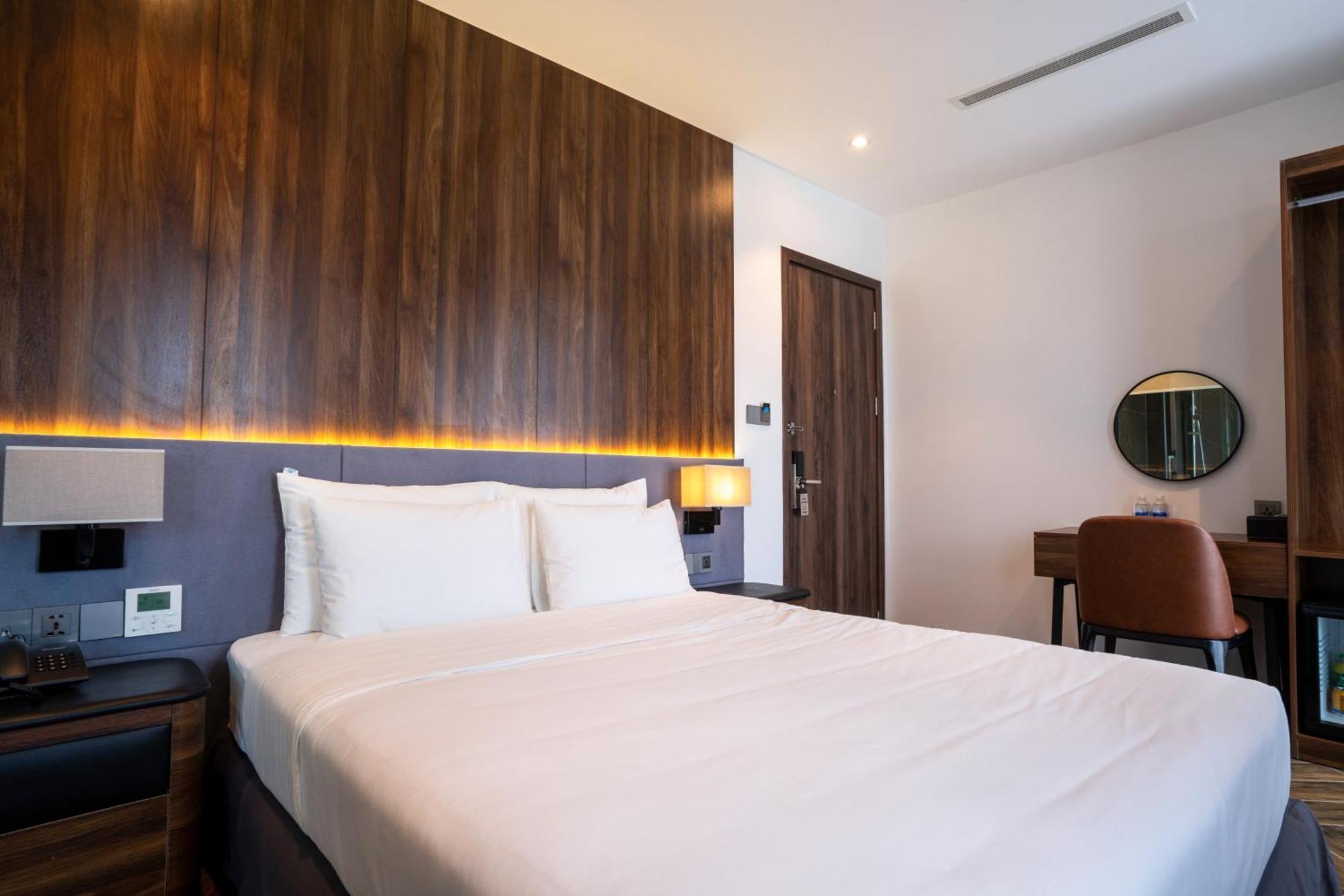 Calidum Phu Quoc Hotel ภายนอก รูปภาพ